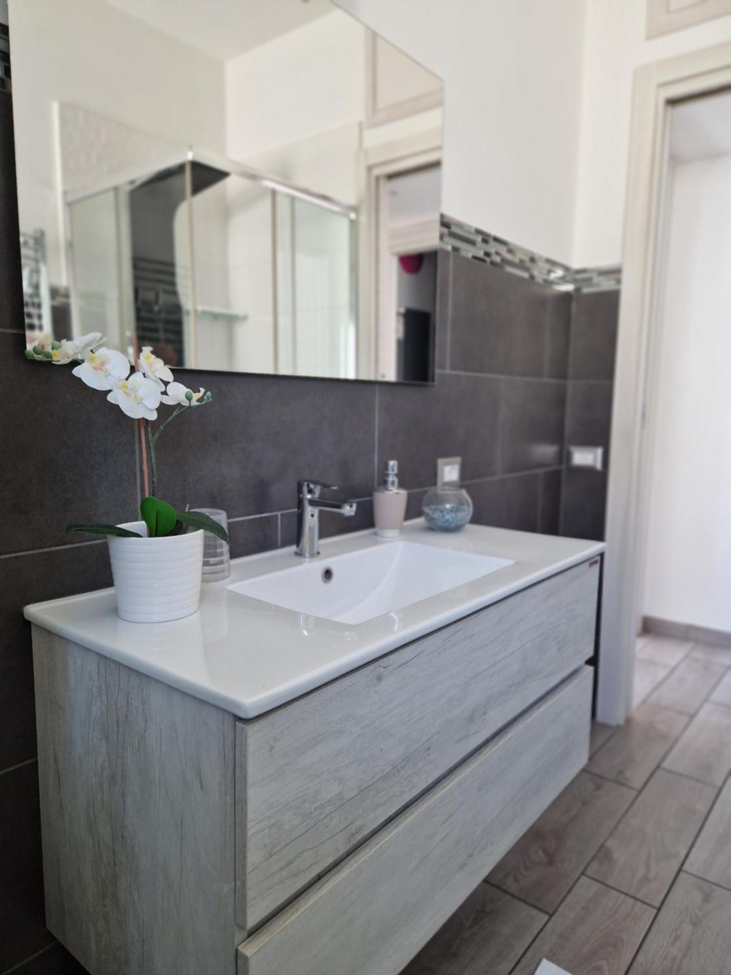 Casa Nelida, Sorrento Centre Apartment ภายนอก รูปภาพ