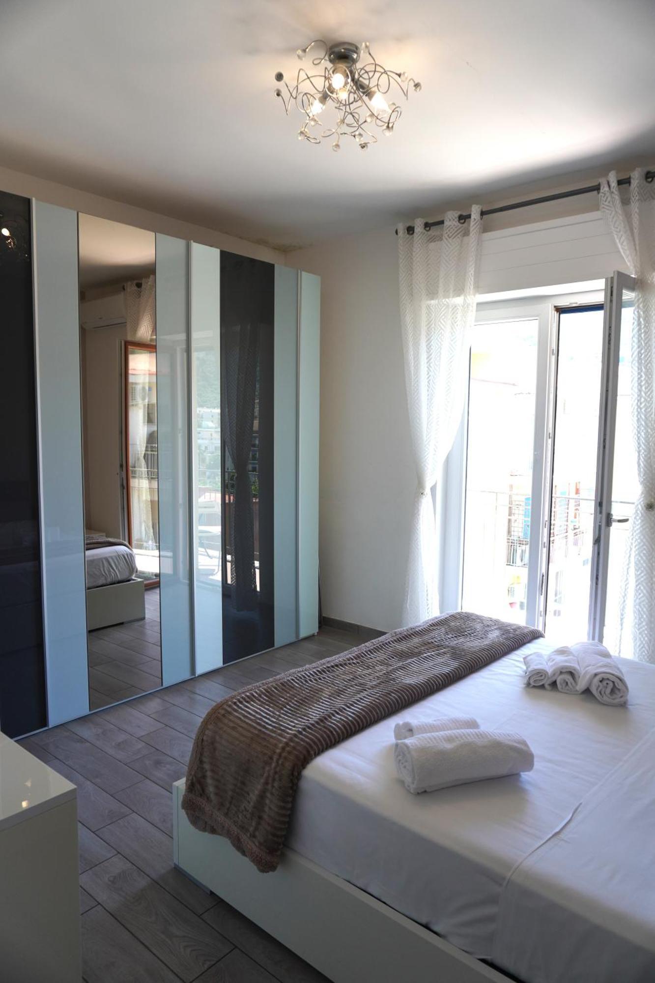 Casa Nelida, Sorrento Centre Apartment ภายนอก รูปภาพ